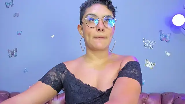 Kaira mosse online show from 10, 1, 2026