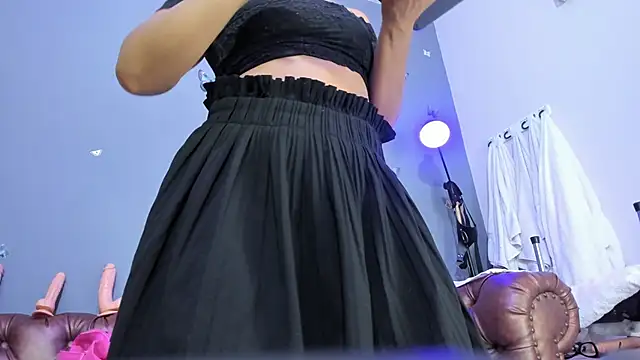 Kaira mosse online show from 10, 9, 2025