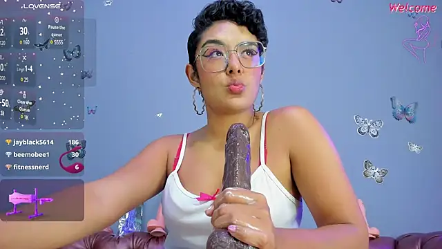 Kaira mosse online show from 18, 3, 2025