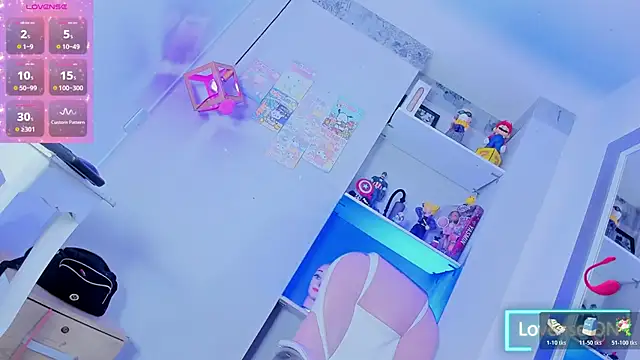 DanniiGrovers online show from 5, 11, 2025