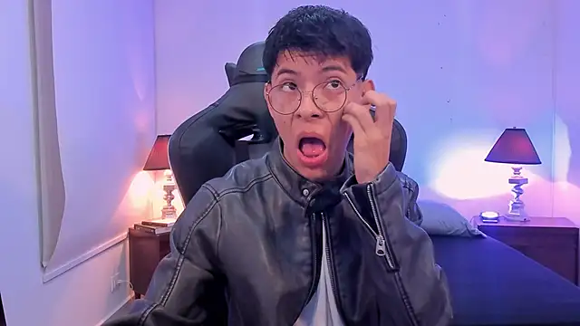 Snapshot of alexandersawyer chatting on 14, 11, 2025 alexandersawyer online show from 14, 11, 2025