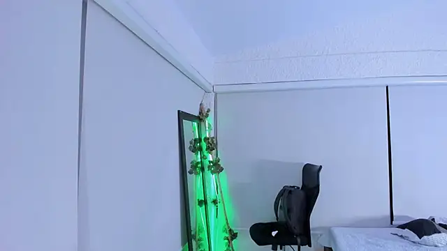 Snapshot of alexandersawyer chatting on 22, 11, 2025 alexandersawyer online show from 22, 11, 2025