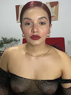 Melanyprada online show from 23, 9, 2025