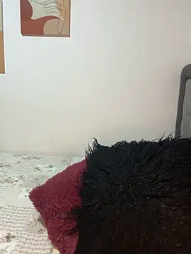 Melanyprada online show from 16, 5, 2026