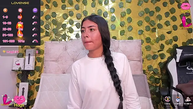 cristalconnorr online show from 14, 2, 2025