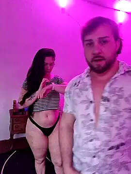 Snapshot of CoelhinhaGostosa chatting on 11, 11, 2025 CoelhinhaGostosa online show from 11, 11, 2025