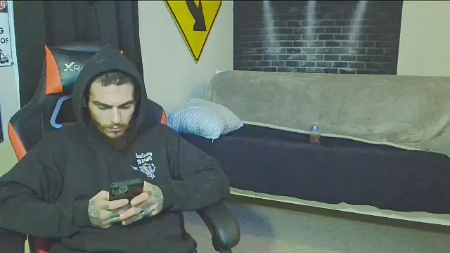 XMeF10 online show from 3, 3, 2025