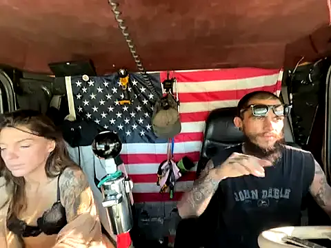 XMeF10 online show from 20, 10, 2025