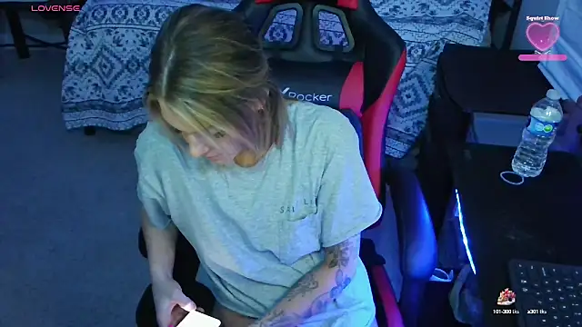 XMeF10 online show from 11, 2, 2025