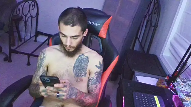 XMeF10 online show from 14, 2, 2025