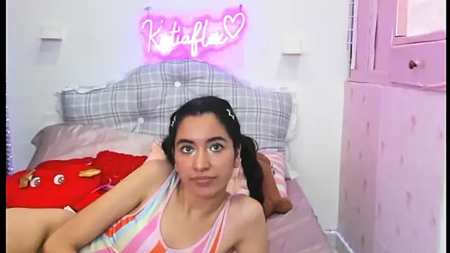 Katiaflex online show from 30, 1, 2025