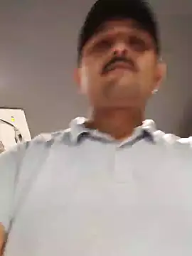 Akhil3290 online show from 22, 1, 2025