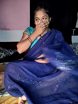 Shivani Mumbai85 online show from 16, 9, 2025