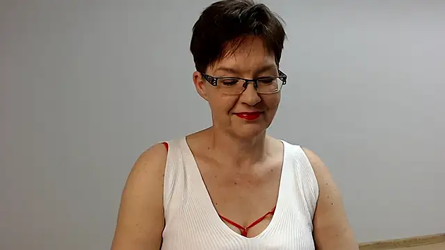 Snapshot of Sofie69Velvet chatting on 9, 1, 2025 Sofie69Velvet online show from 9, 1, 2025