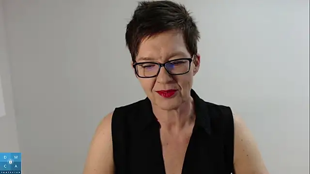 Snapshot of Sofie69Velvet chatting on 29, 11, 2025 Sofie69Velvet online show from 29, 11, 2025