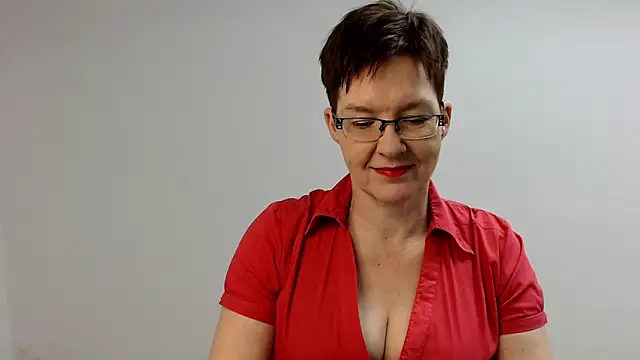 Snapshot of Sofie69Velvet chatting on 11, 2, 2025 Sofie69Velvet online show from 11, 2, 2025