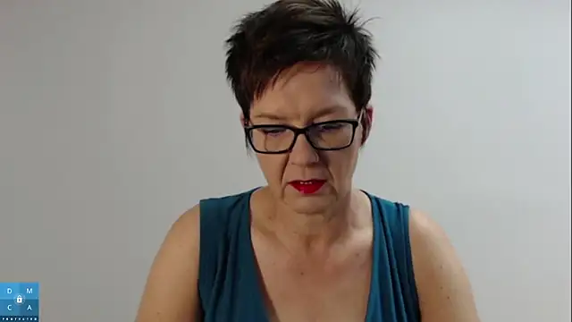 Snapshot of Sofie69Velvet chatting on 21, 9, 2025 Sofie69Velvet online show from 21, 9, 2025