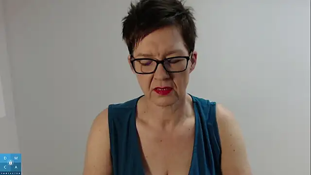 Snapshot of Sofie69Velvet chatting on 30, 11, 2025 Sofie69Velvet online show from 30, 11, 2025