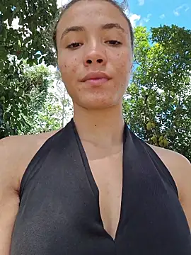 HelenHoltz online show from 24, 10, 2025