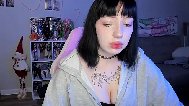 SweetieMollyy online show from 25, 11, 2025