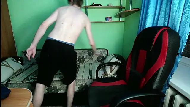 fameboyboo online show from 4, 12, 2025