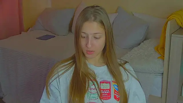 BritneyCruze online show from 10, 10, 2025