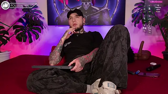 Im Bryan online show from 24, 10, 2025