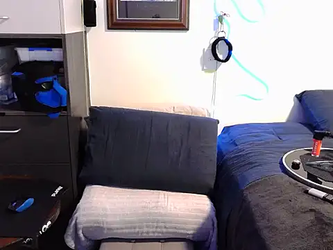 ChunkyMonkey007 online show from 22, 11, 2025