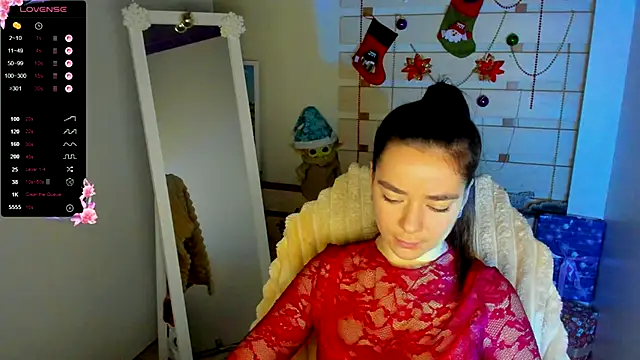 Bella XO online show from 14, 12, 2025