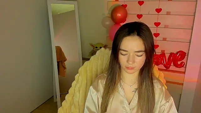 Bella XO online show from 13, 3, 2025