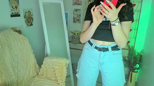 Bella XO online show from 11, 4, 2026