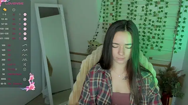 Bella XO online show from 17, 9, 2025