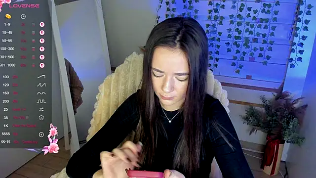 Bella XO online show from 25, 9, 2025