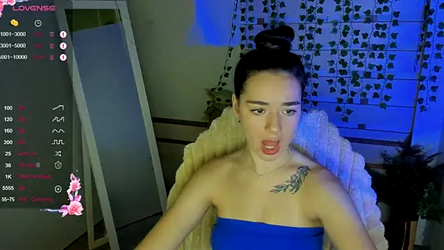 Bella XO online show from 20, 9, 2025