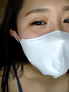 Kurage chan online show from 6, 10, 2025