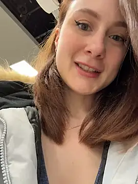 Snapshot of Dina_Tease chatting on 19, 2, 2026 Dina Tease online show from 19, 2, 2026