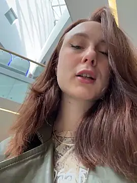 Dina Tease online show from 13, 4, 2026