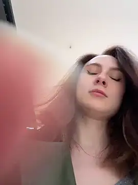 Dina Tease online show from 15, 4, 2026