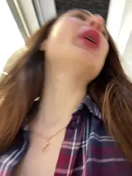 Dina Tease online show from 10, 3, 2025