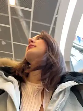 Snapshot of Dina_Tease chatting on 8, 2, 2026 Dina Tease online show from 8, 2, 2026