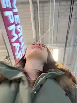 Snapshot of Dina_Tease chatting on 3, 2, 2026 Dina Tease online show from 3, 2, 2026