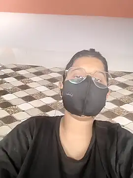 Snapshot of pihu32824 chatting on 5, 6, 2026 pihu32824 online show from 5, 6, 2026