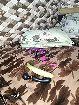 pihu32824 online show from 15, 10, 2025