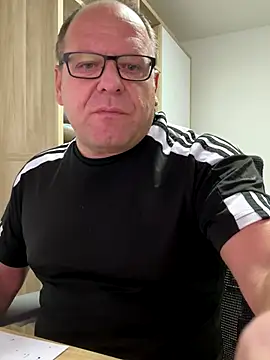 coupleLatinaLovers online show from 24, 9, 2025