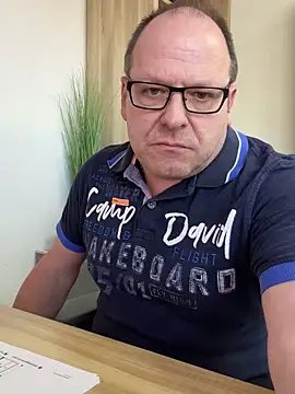 coupleLatinaLovers online show from 19, 3, 2025