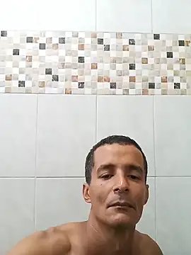 Snapshot of morenogato100 chatting on 26, 5, 2026 morenogato100 online show from 26, 5, 2026