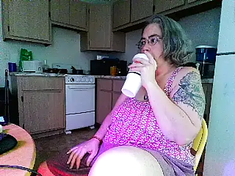 GraceHenderson online show from 20, 3, 2025