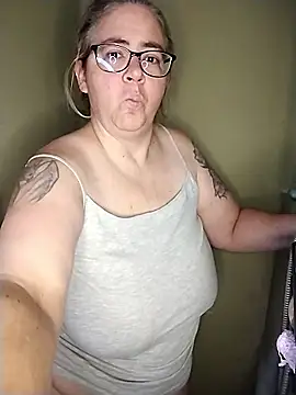 GraceHenderson online show from 9, 1, 2026