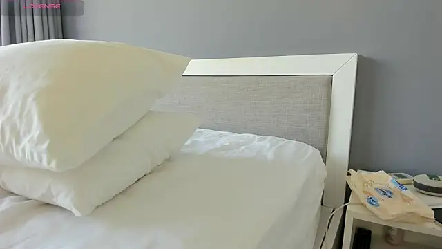 yumisunn online show from 10, 9, 2025