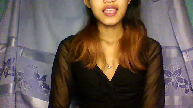 Snapshot of jassi-just18 chatting on 18, 1, 2025 jassi-just18 online show from 18, 1, 2025